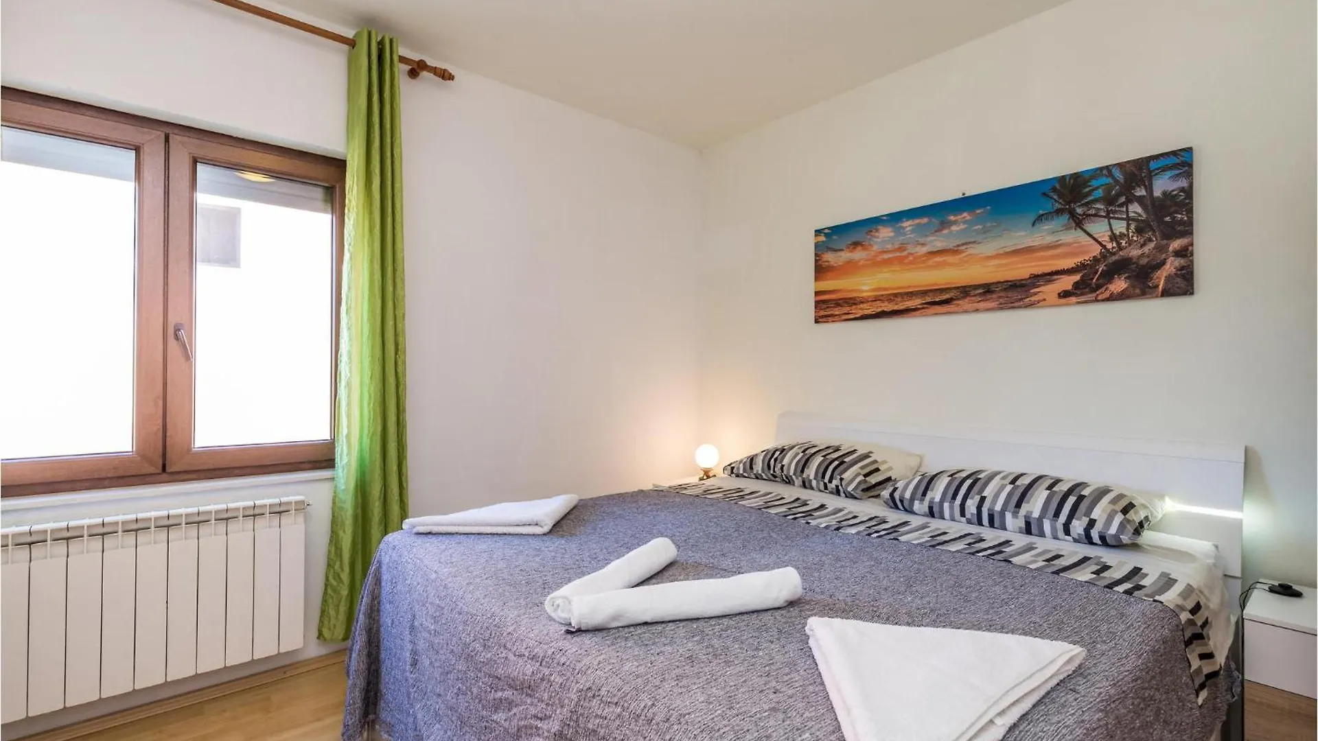 2 Bedroom Pet Friendly Apartment In Риека 0*,